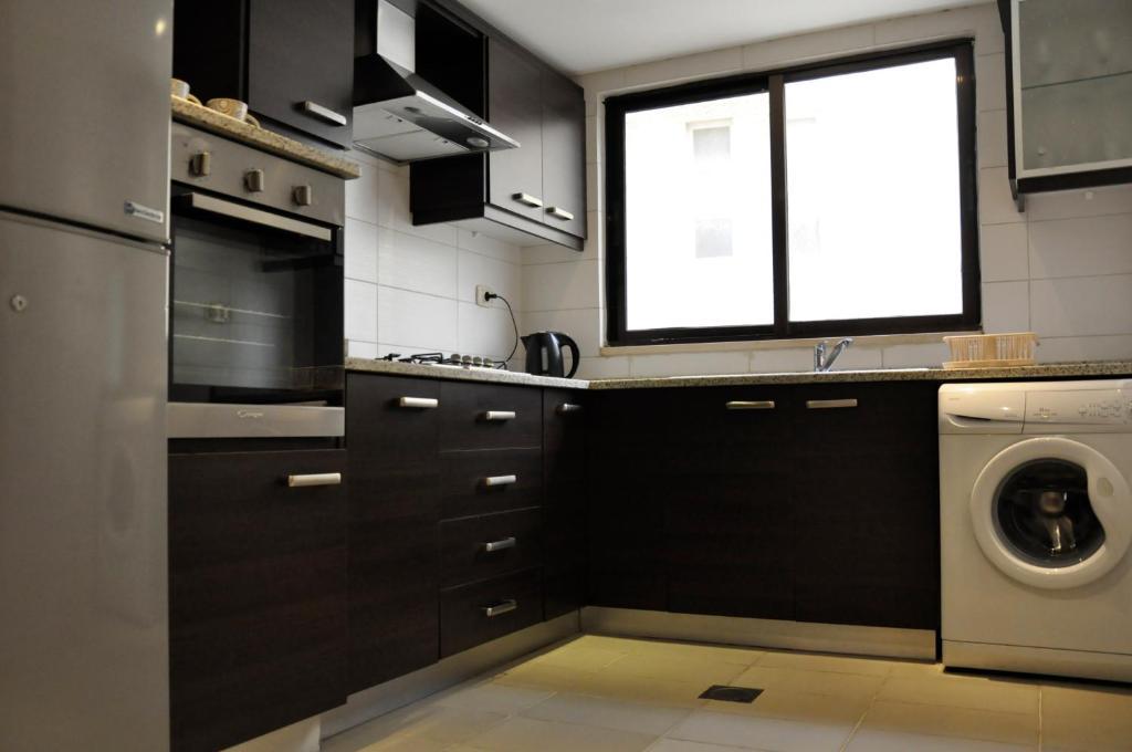 Granada Suites Hotel Amman Ruang foto